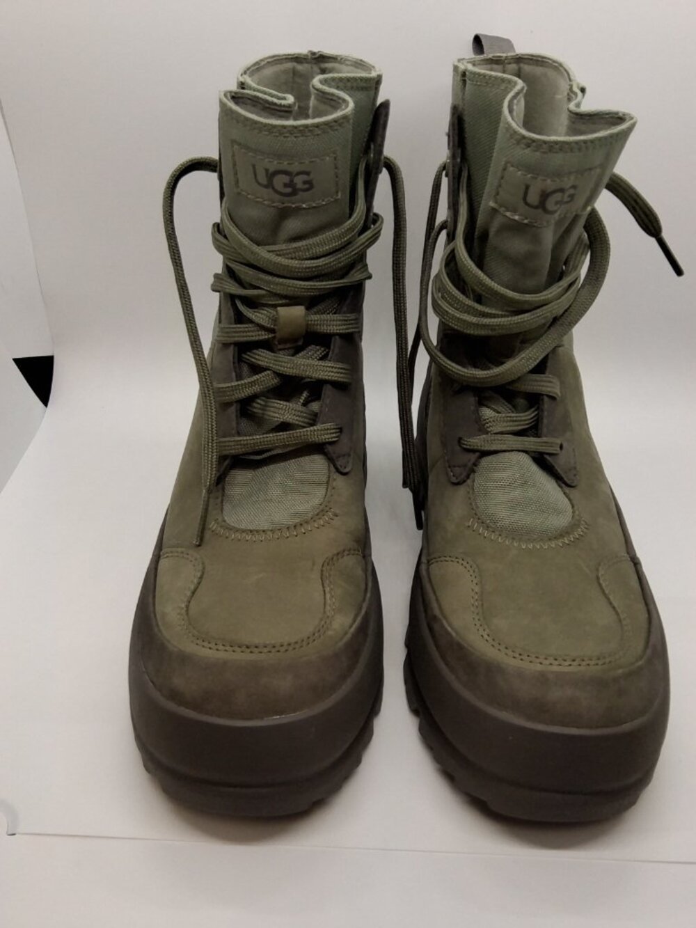 UGG Women's Boot "THE LUG" Moss Green, Waterproof. Size 6.5. New w/Out Box - Picture 2 of 16